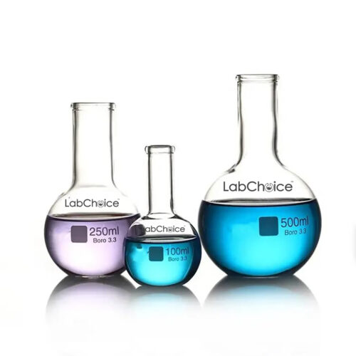 Boiling Flask Flat Bottom made from durable Borosilicate Glass BORO 3.3 by LabChoice Australia, designed for laboratory heating and chemical reactions.