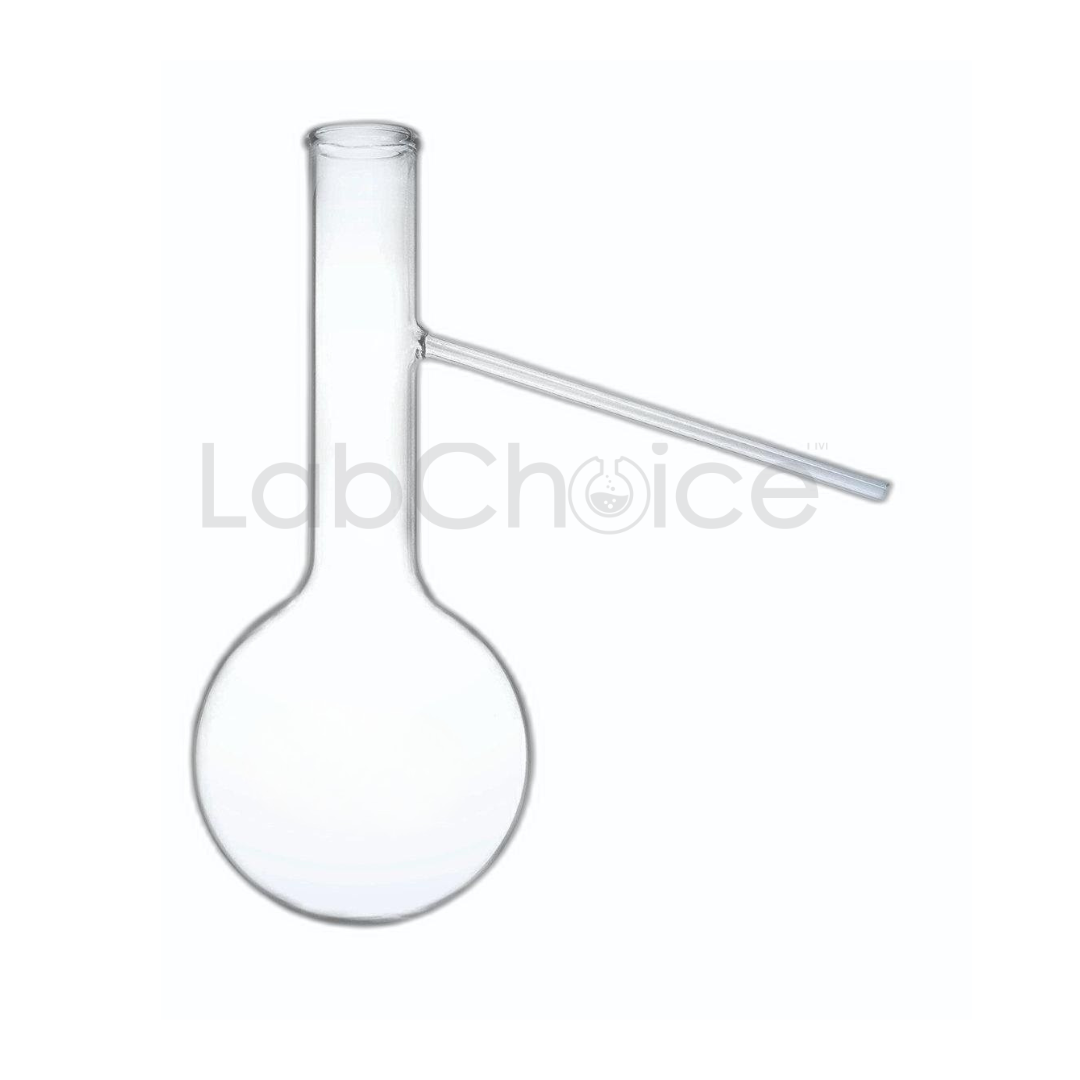 Distilling flask with side arm made from BORO 3.3 borosilicate glass used in laboratory distillation and reflux setups.