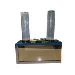 463