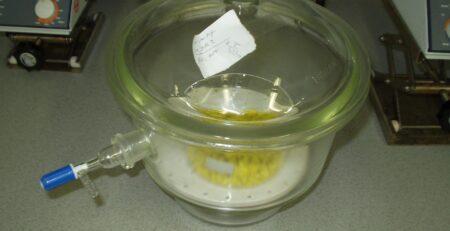 Lab Desiccators