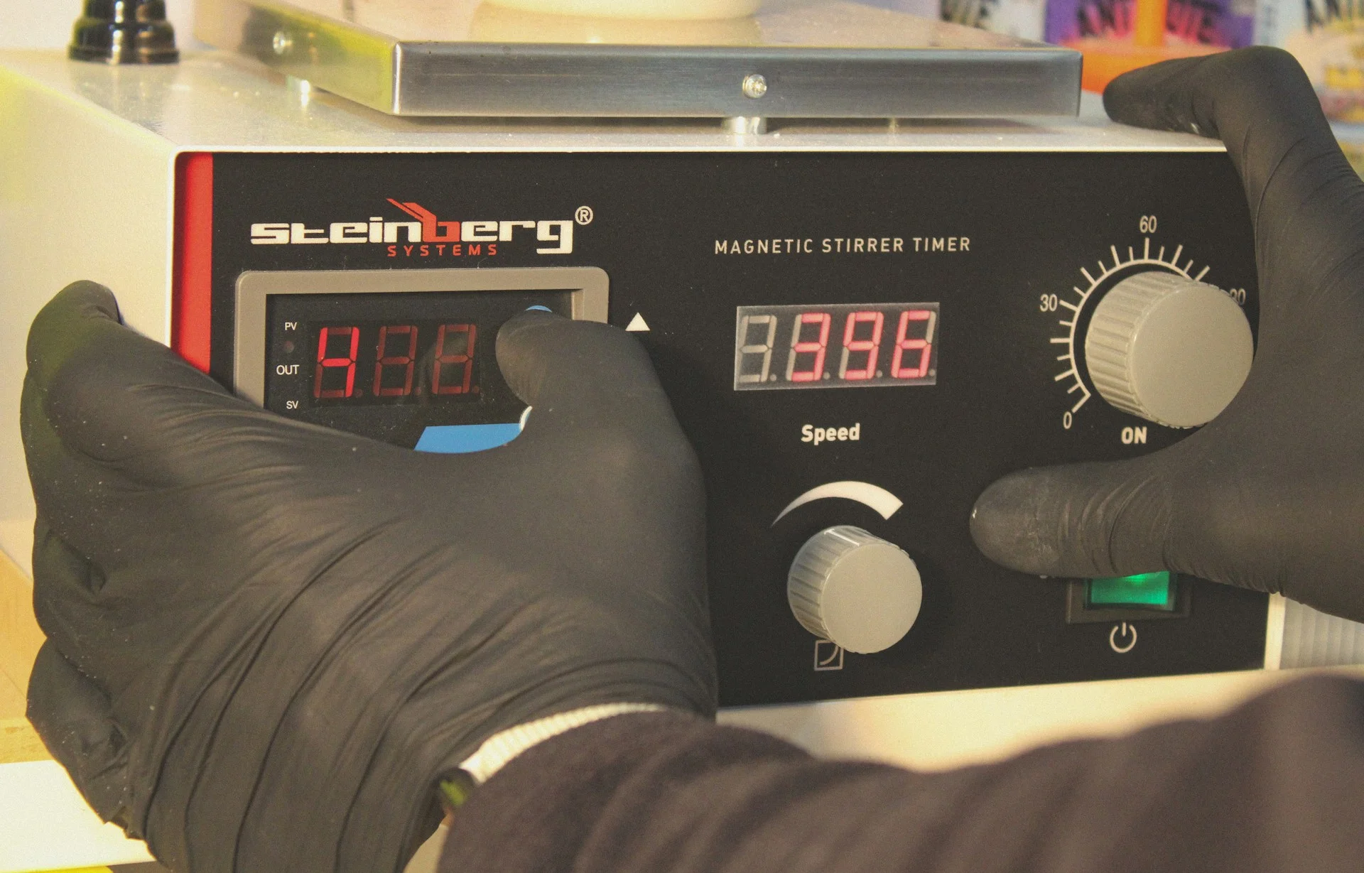 Digital Laboratory Hotplate